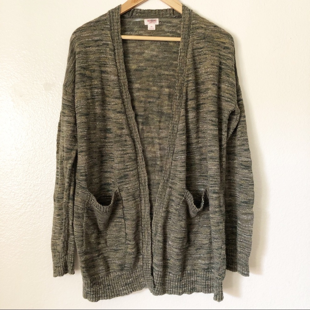 🌿Army green cardigan sweater 🌿